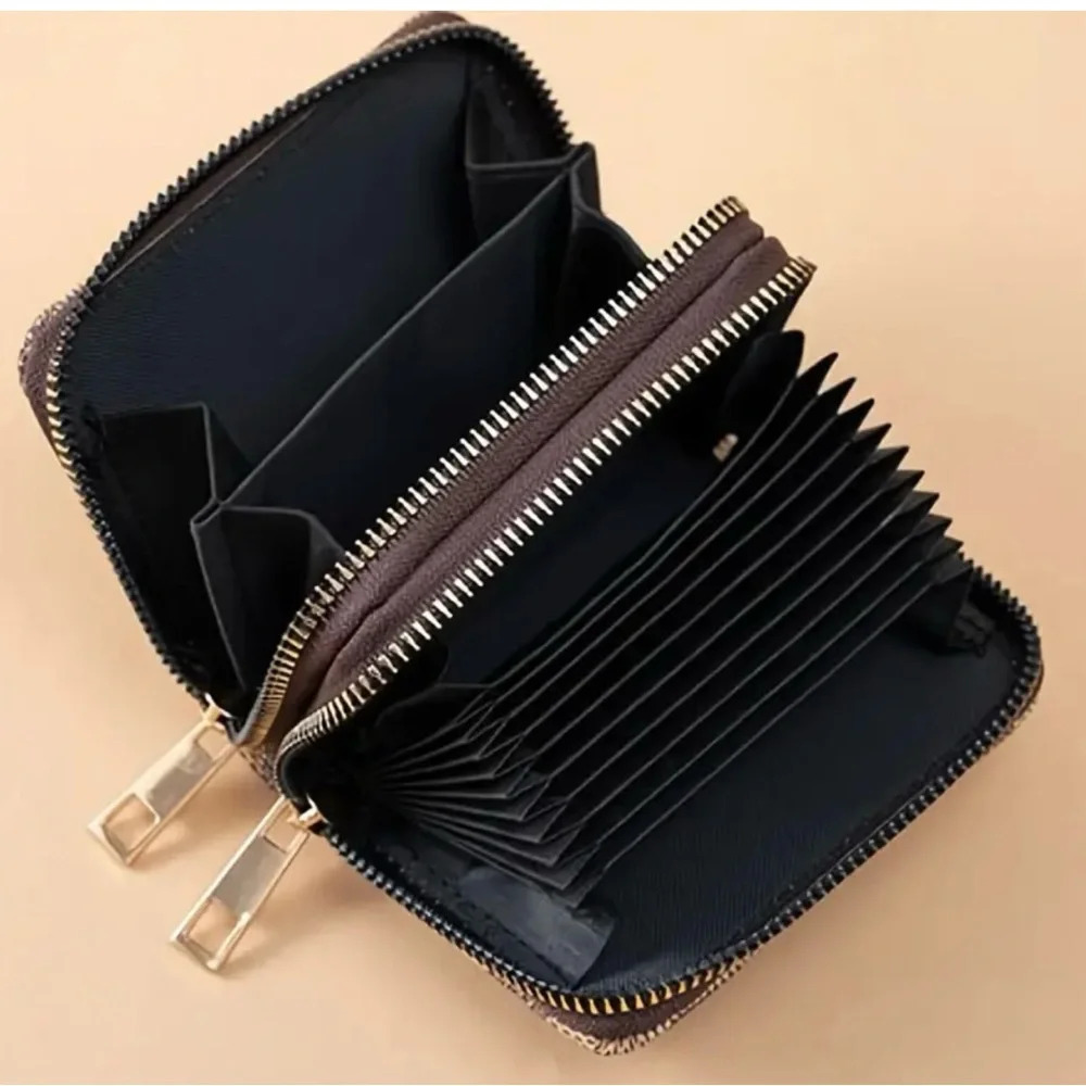 Fashion Wallet - Picture 3 of 5